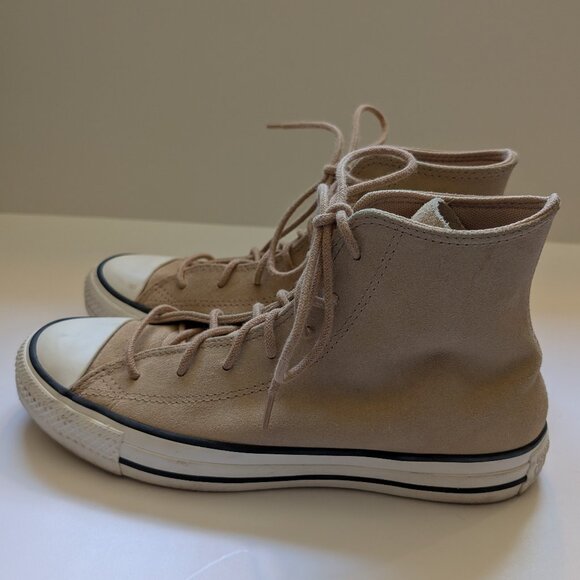 Great cond. Converse Chuck Taylor All Star Mono Suede high-tops tan Women size 7 - Picture 8 of 12